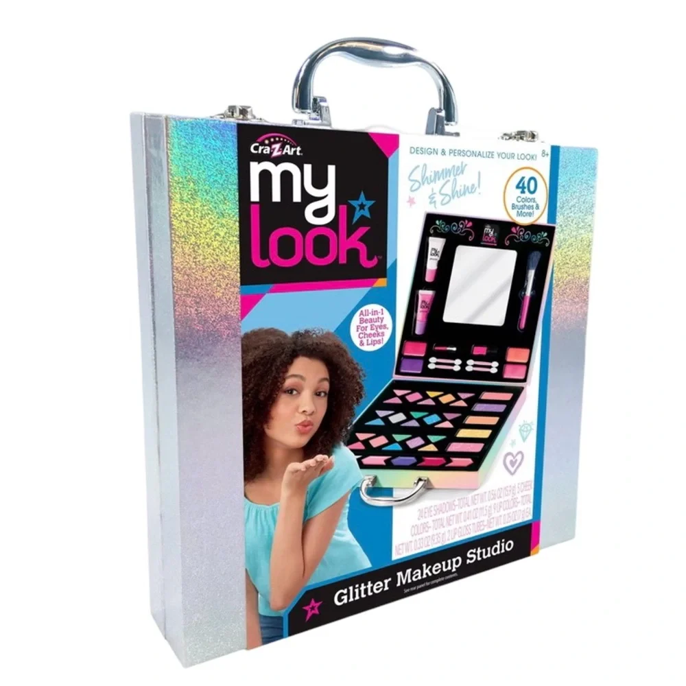 🌼 🚦3-$25🚦 New Sealed Girls Make-Up Kit